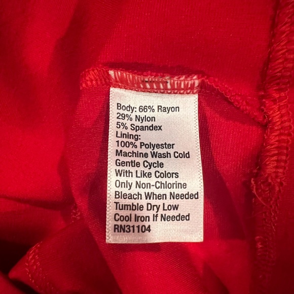 The Limited Red 3/4 Sleeve Sheath Dress Size M - Picture 5 of 5